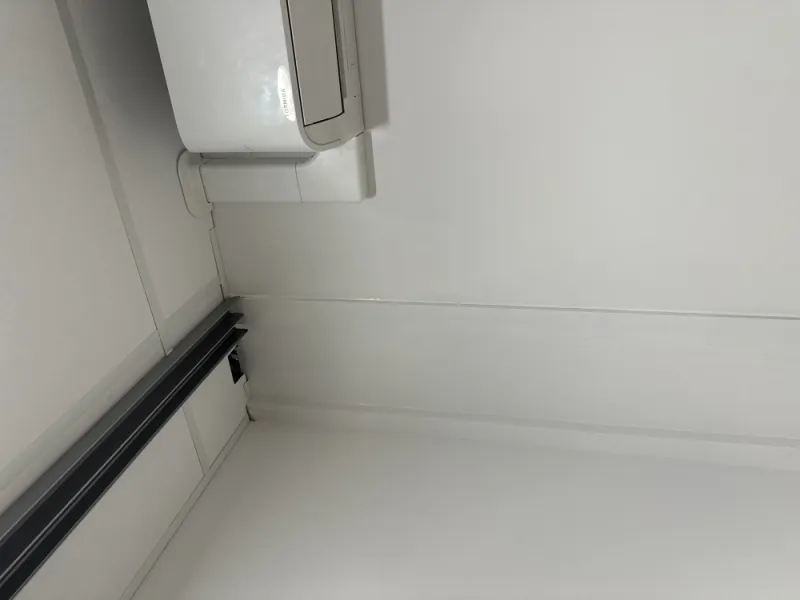 Mise en #peinture de #bureaux et murs professionnels à #Croix-Rousse - #lyon #Rénovation , Villeurbanne, DB Renovation
