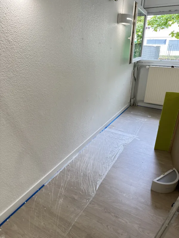 Mise en #peinture de #bureaux et murs professionnels à #Croix-Rousse - #lyon #Rénovation , Villeurbanne, DB Renovation